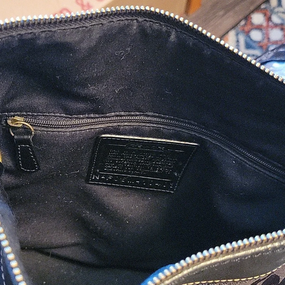 COACH BLACK CANVAS LEATHER C LOGO ADJUSTABLE STRAP CROSSBODY SATCHEL BRASS - Picture 8 of 9